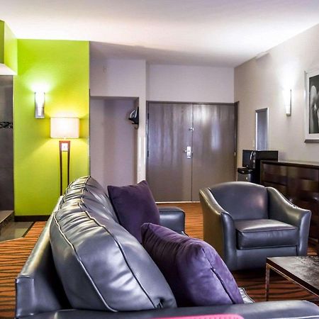 Quality Suites Fort Myers Airport I-75 Екстериор снимка