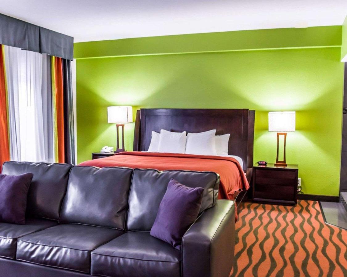 Quality Suites Fort Myers Airport I-75 Екстериор снимка