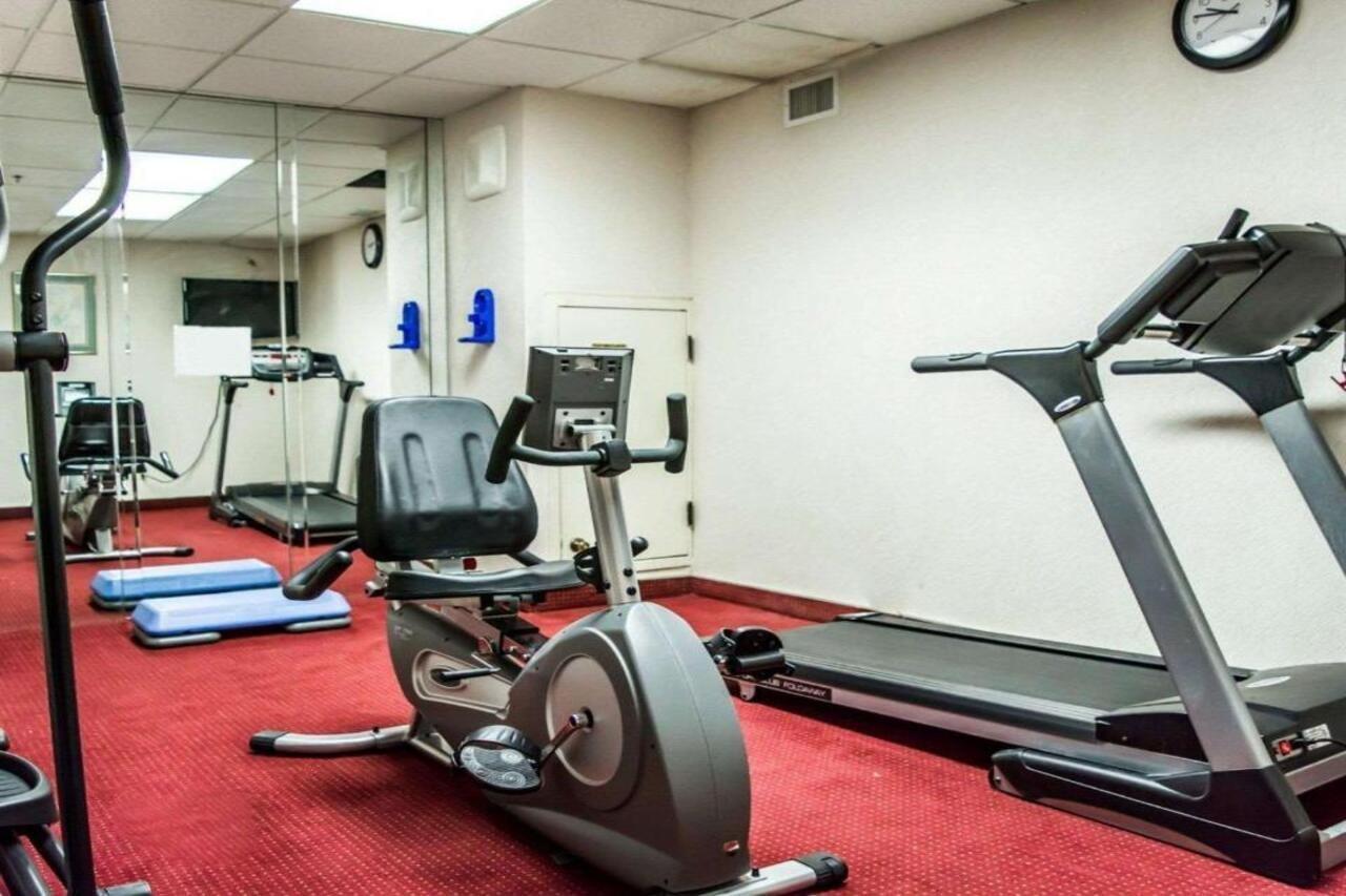 Quality Suites Fort Myers Airport I-75 Екстериор снимка