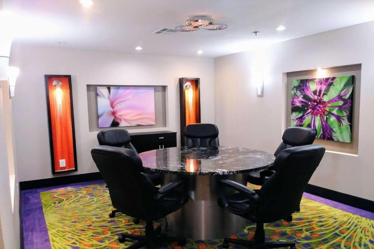Quality Suites Fort Myers Airport I-75 Екстериор снимка