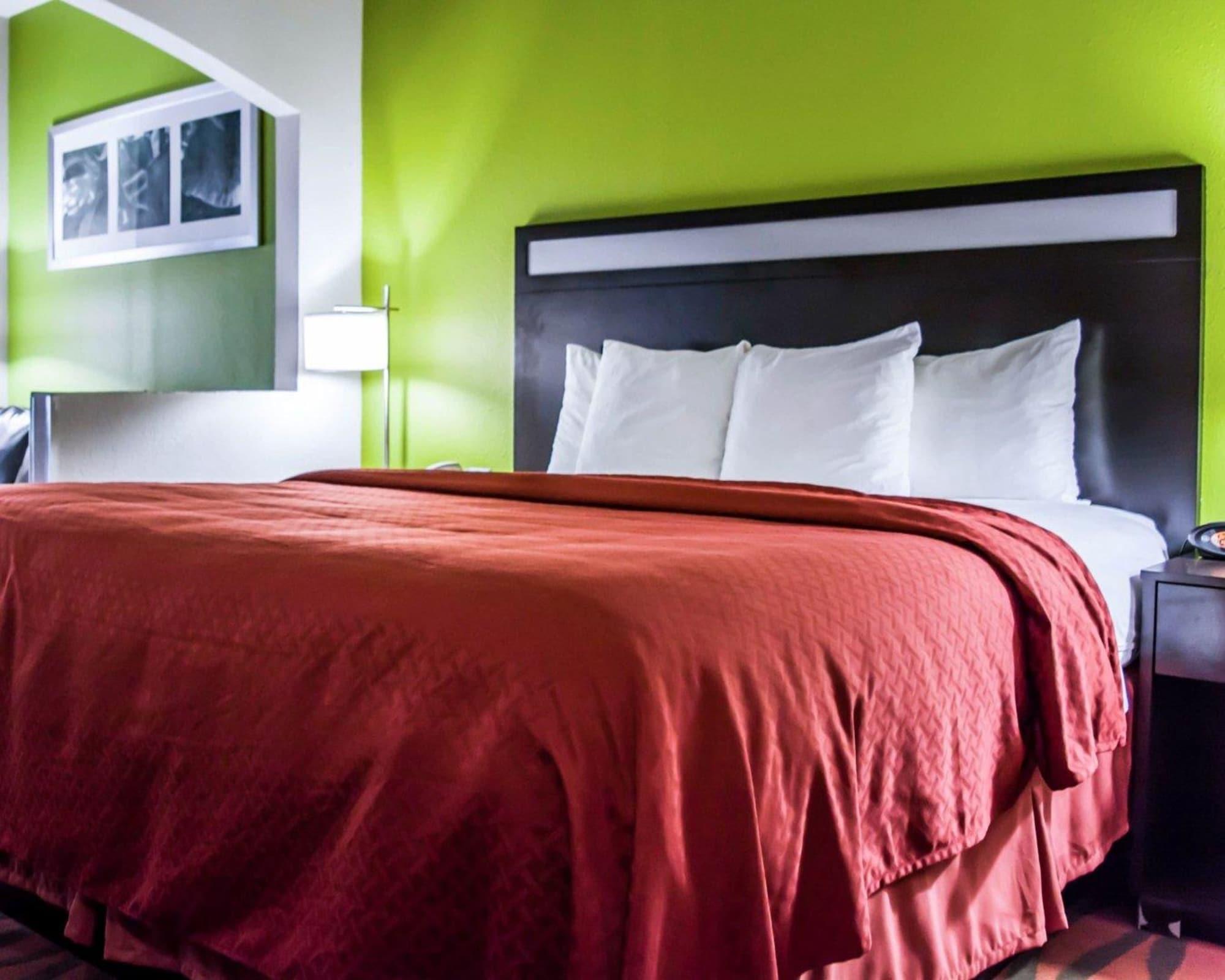 Quality Suites Fort Myers Airport I-75 Екстериор снимка