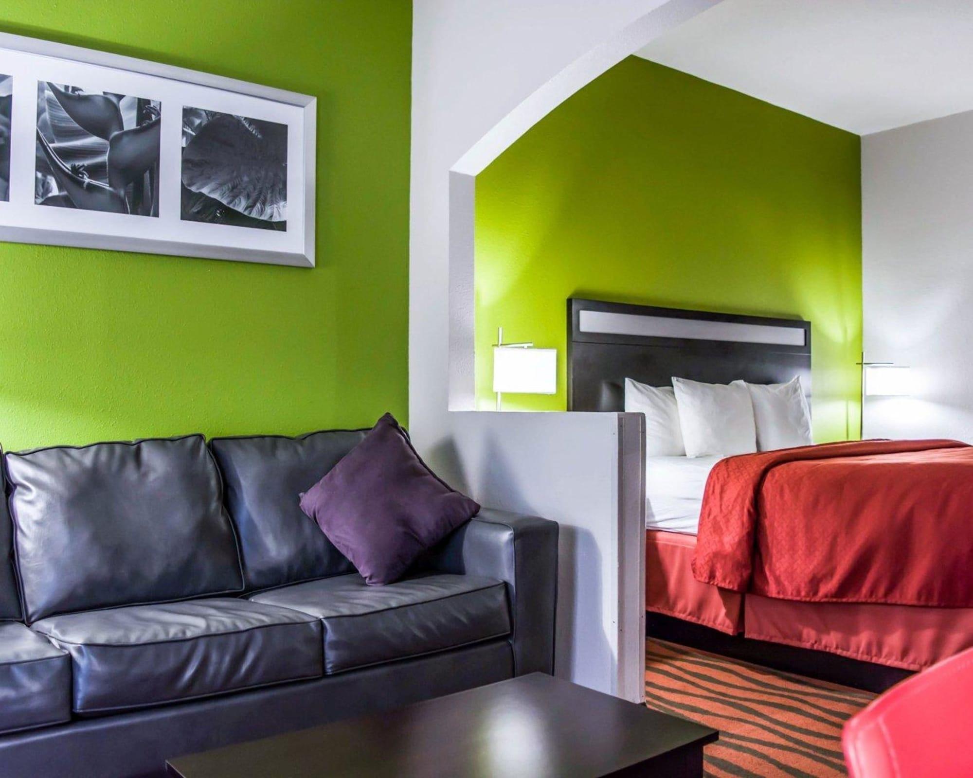 Quality Suites Fort Myers Airport I-75 Екстериор снимка
