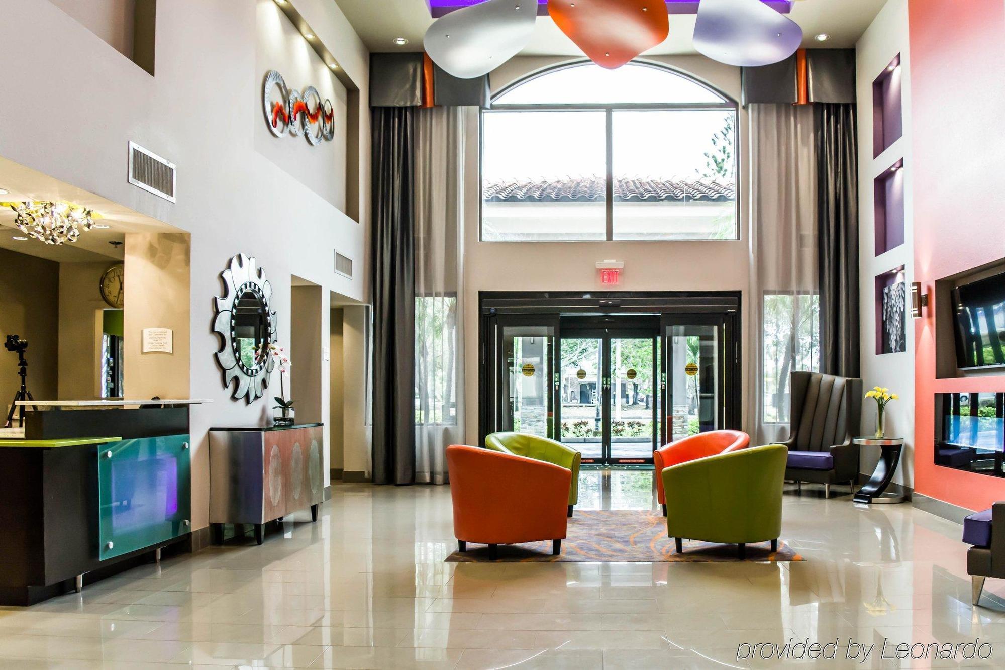 Quality Suites Fort Myers Airport I-75 Екстериор снимка