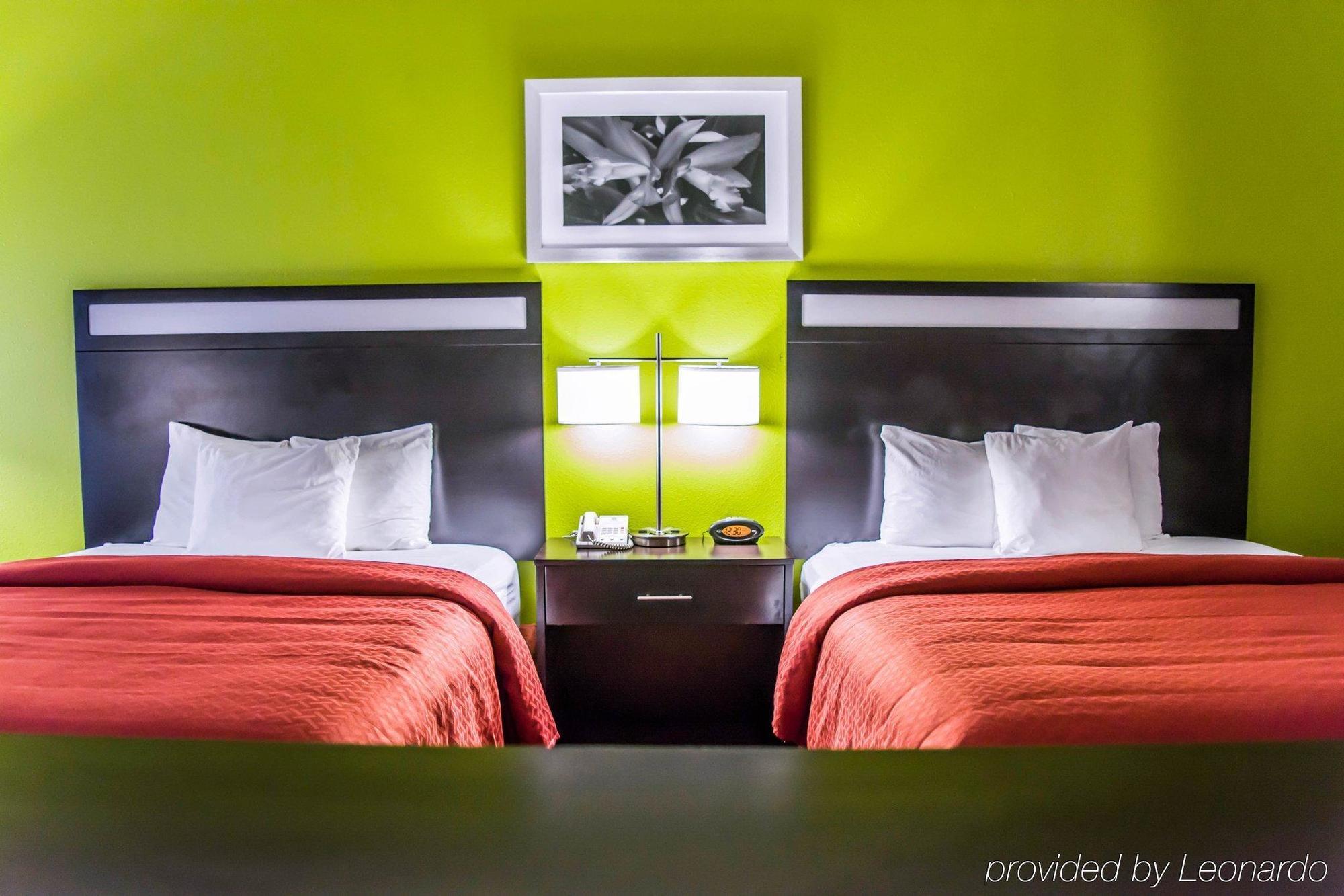 Quality Suites Fort Myers Airport I-75 Екстериор снимка
