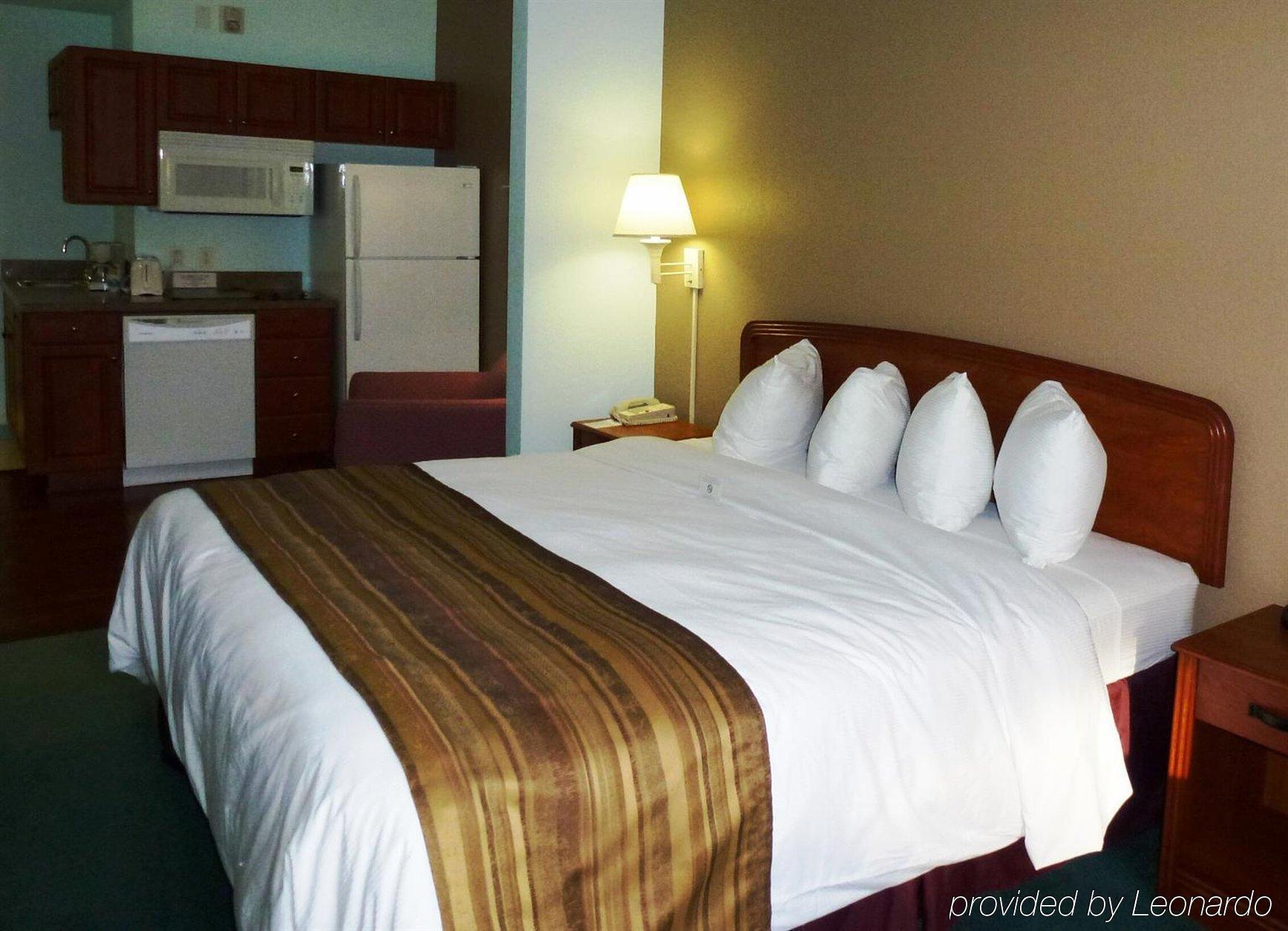 Quality Suites Fort Myers Airport I-75 Екстериор снимка