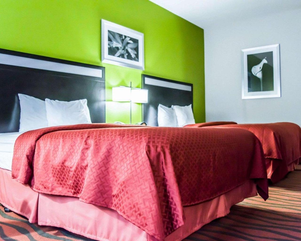 Quality Suites Fort Myers Airport I-75 Екстериор снимка