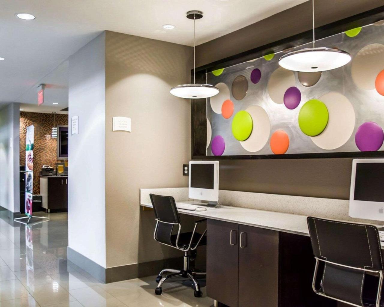 Quality Suites Fort Myers Airport I-75 Екстериор снимка